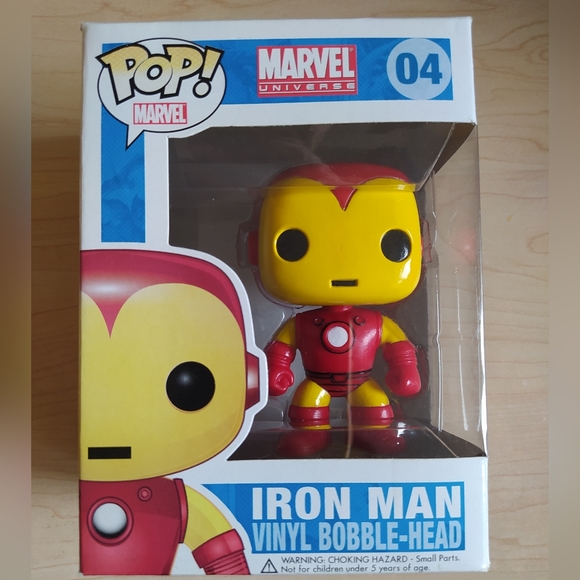 Funko Pop Marvel Iron Man Vinyl Bobble-head 04 - Picture 1 of 7